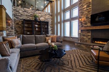 24-Hour resident lounge